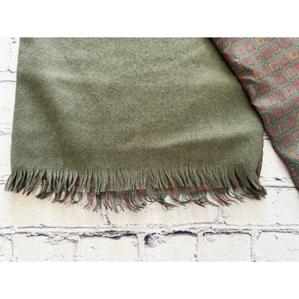 Vtg Scarf Two Sided Reversible Silk Wool Green Paisley Fringe Unisex 50